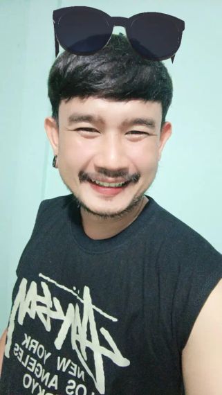 chat looking for friends  from Chon Buri