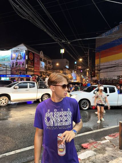 แชท หาเพื่อนคุย, โสด 