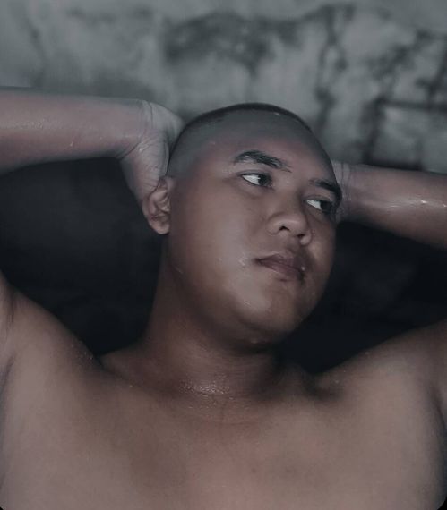 แชท โสด  ที่อยู่ กรุงเทพมหานคร