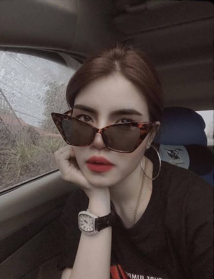 แชท หาเพื่อนคุย, หากิ๊ก 