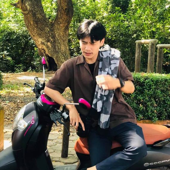 แชท หาเพื่อนคุย, โสด 