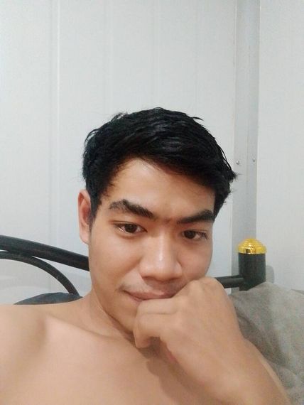แชท แชทเปิดกล้อง  ที่อยู่  ชลบุรี