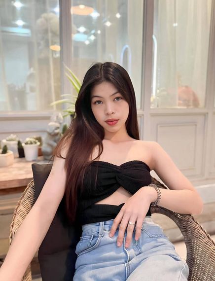 แชท หากิ๊ก  ที่อยู่ กรุงเทพมหานคร