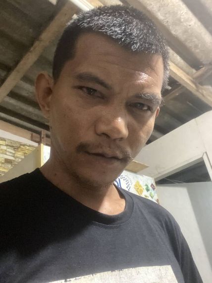 แชท หาเพื่อนคุย  ที่อยู่  สุราษฎร์ธานี