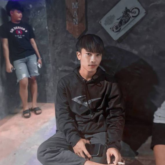 แชท หาเพื่อนคุย, หาเพื่อนเที่ยว 