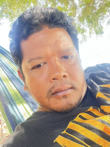 แชท หาเพื่อนคุย, หากิ๊ก  ที่อยู่  สุรินทร์