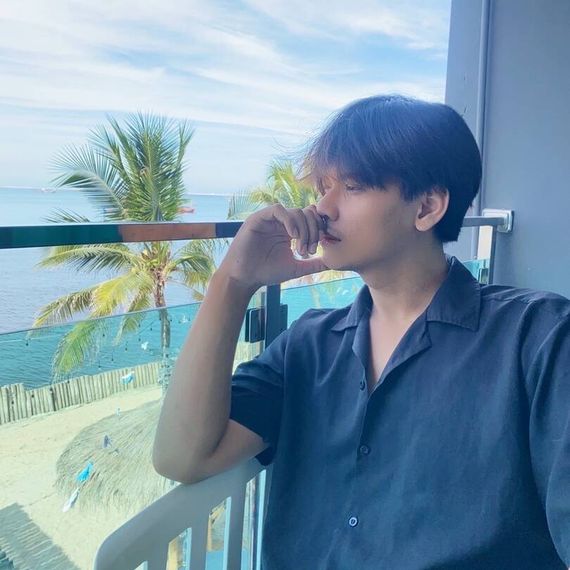 แชท หาเพื่อนคุย, โสด 
