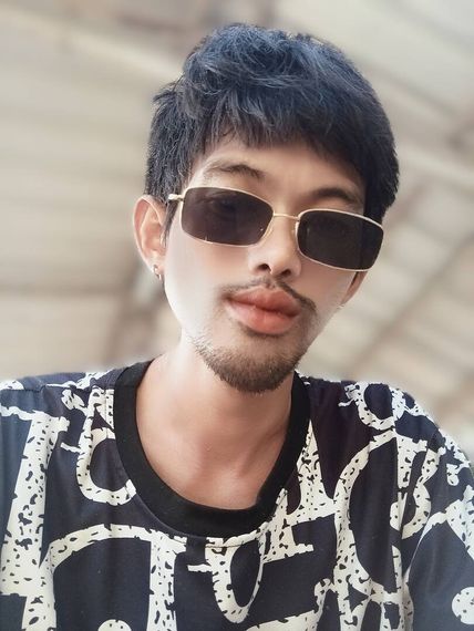 แชท หาแฟน, หาเพื่อนเที่ยว 