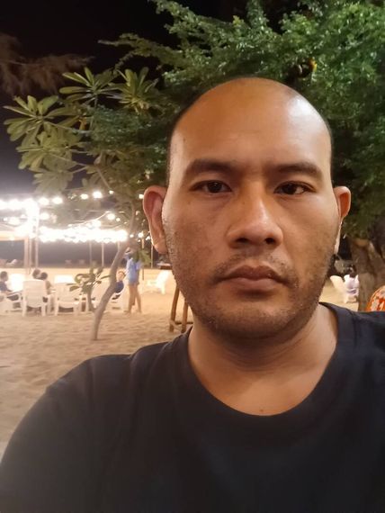 แชท หาเพื่อนคุย  ที่อยู่ กรุงเทพมหานคร