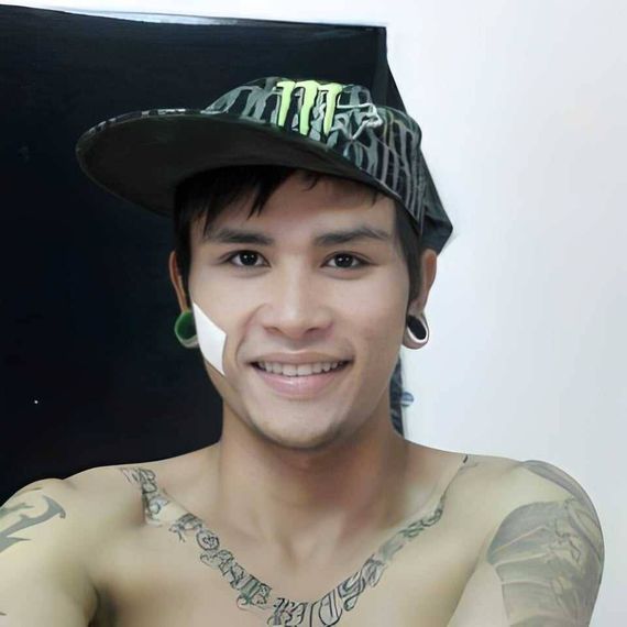 แชท หาเพื่อนคุย, โสด 