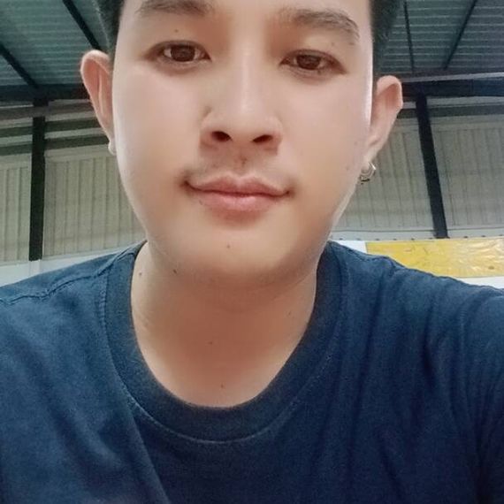 แชท แชทเปิดกล้อง  ที่อยู่  สกลนคร