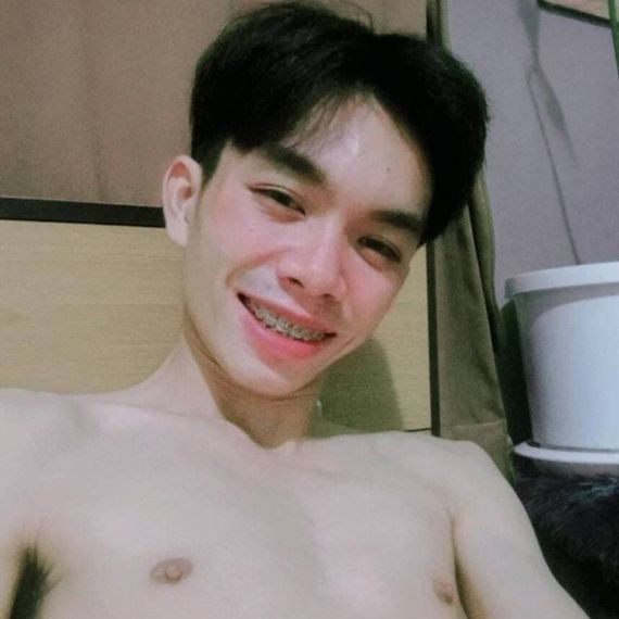 แชท หาเพื่อนคุย  ที่อยู่  อ่างทอง