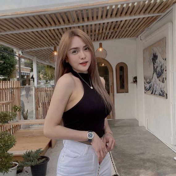 แชท หาเพื่อนคุย, โสด