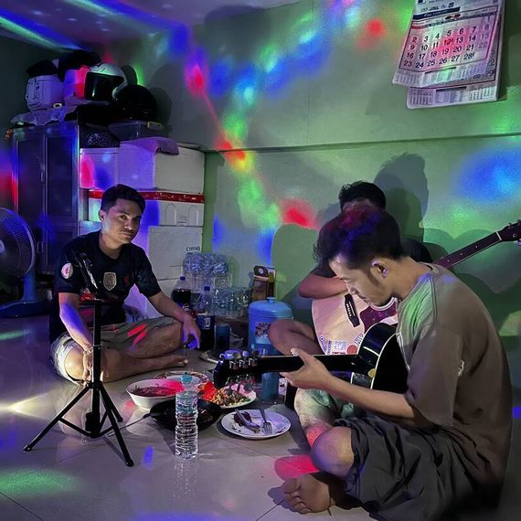 แชท หาเพื่อนคุย 