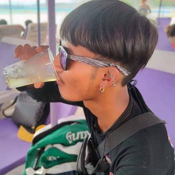 แชท หาแฟน, หาเพื่อนไลน์