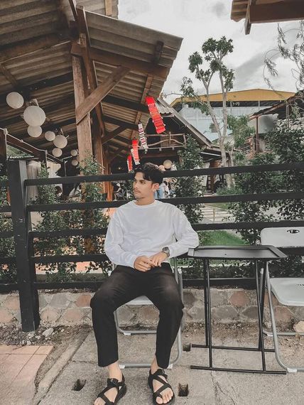 แชท หาเพื่อนคุย, หากิ๊ก 