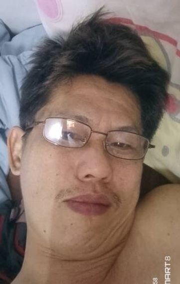 chat find love, chat  from Bangkok
