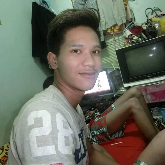 แชท โสด  ที่อยู่ กรุงเทพมหานคร