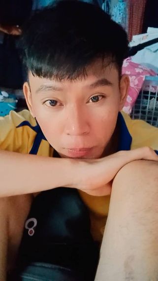 แชท หากิ๊ก, โสด  ที่อยู่ กรุงเทพมหานคร