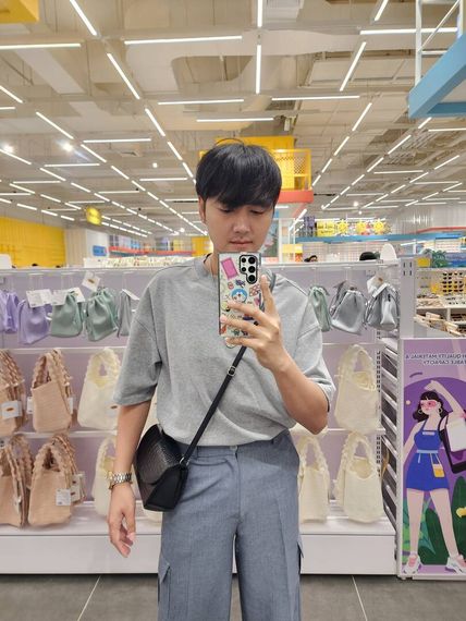 แชท หาเพื่อนคุย, โสด 