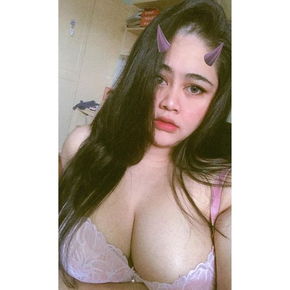 chat find love, chat  from Bangkok