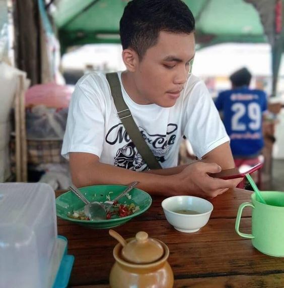 แชท หาเพื่อนคุย 