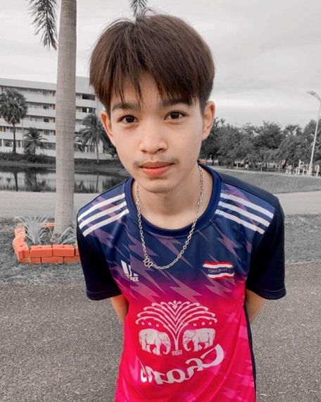 แชท หากิ๊ก, โสด 