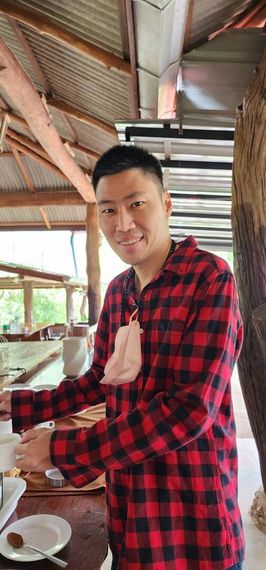 chat find love, chat  from Bangkok