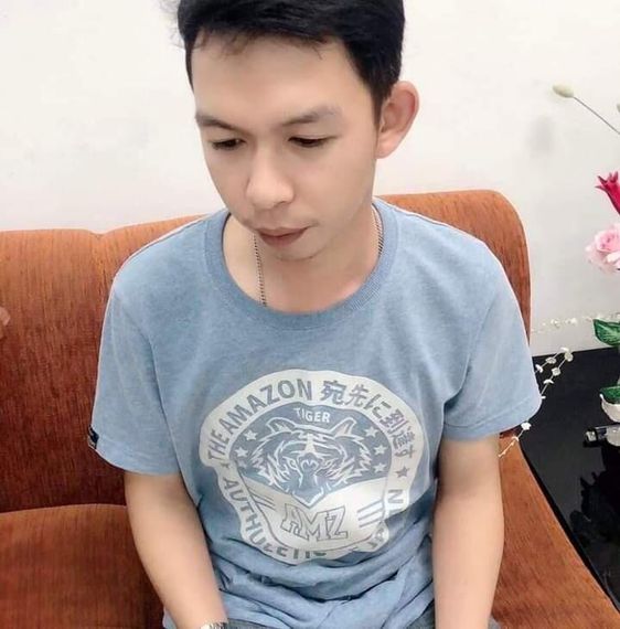 chat find love, chat  from Bangkok