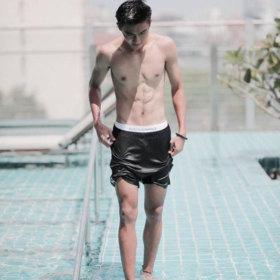 แชท หากิ๊ก 