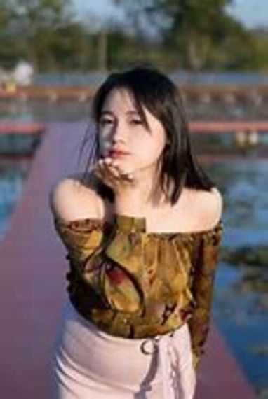 แชท หาเพื่อนคุย, โสด 