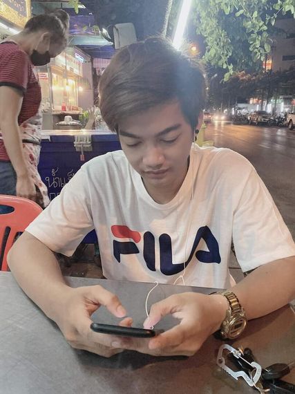 แชท หาเพื่อนคุย 