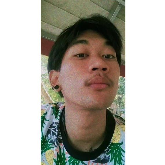แชท หากิ๊ก, โสด 