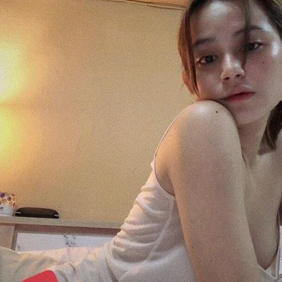 แชท โสด  ที่อยู่ กรุงเทพมหานคร