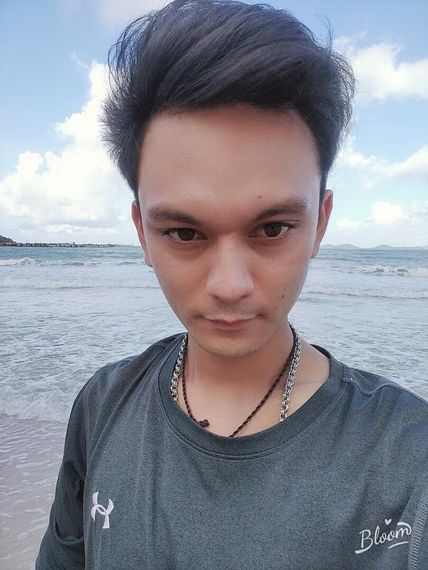 แชท หากิ๊ก, โสด 
