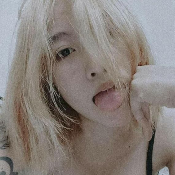 แชท หาเพื่อนเที่ยว, โสด 