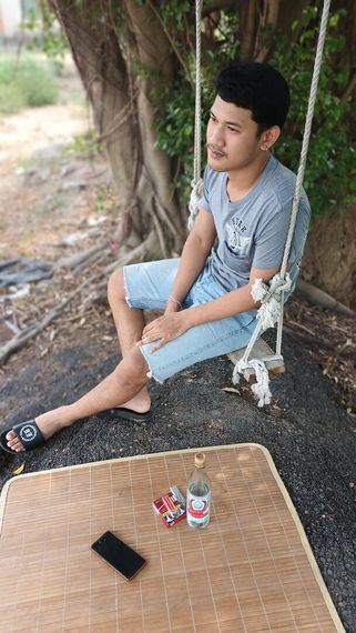 แชท หาเพื่อนคุย, โสด 