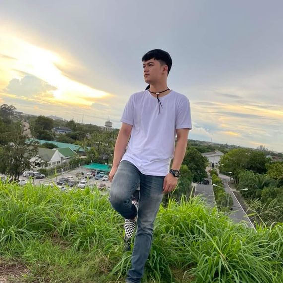 แชท หากิ๊ก, โสด 