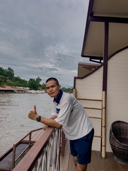 แชท หาเพื่อนคุย, โสด 