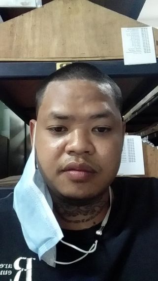chat looking for friends  from Samut Prakarn