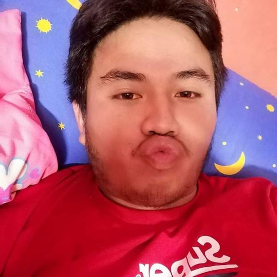 แชท หากิ๊ก, โสด 
