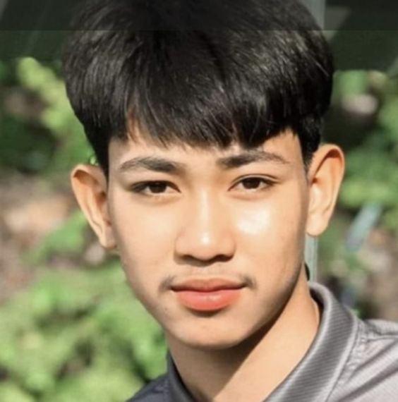 แชท หากิ๊ก, โสด 