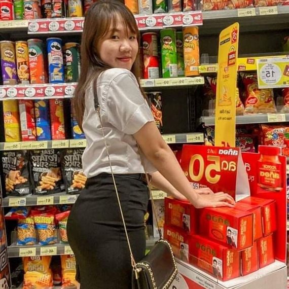 แชท หากิ๊ก, โสด