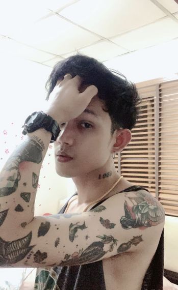 แชท หาเพื่อนเที่ยว, โสด 