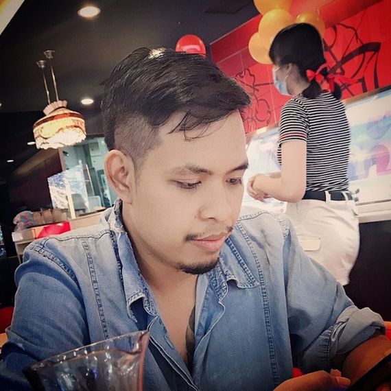 แชท หาแฟน, โสด