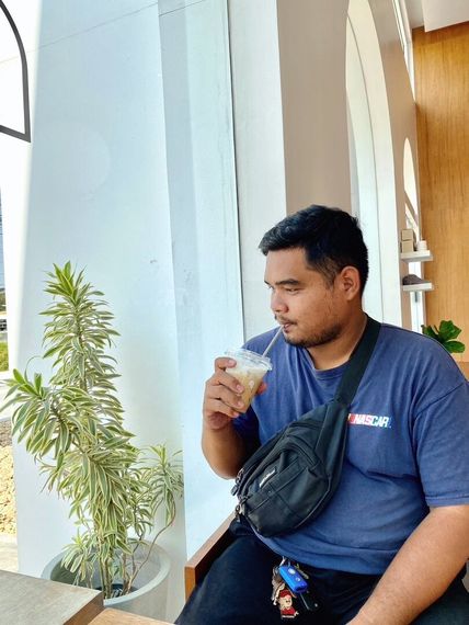 chat chat, hangout