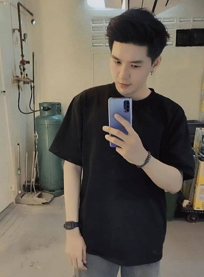 chat find love, chat  from Bangkok