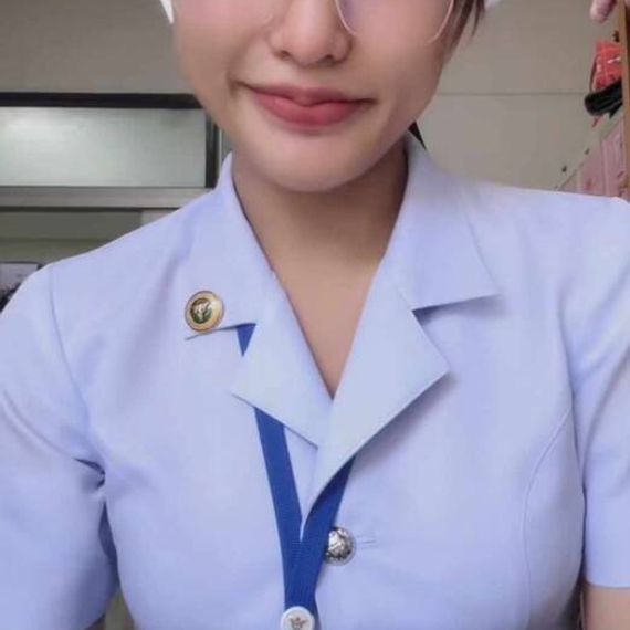แชท หาเพื่อนคุย, โสด