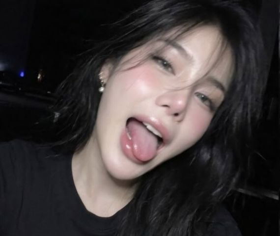 chat looking for friends