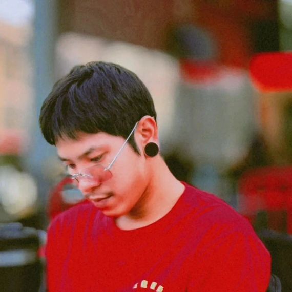 แชท หากิ๊ก 